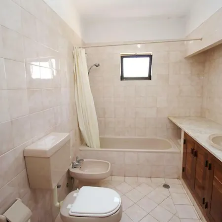 Moradia Perto Praia Holiday home