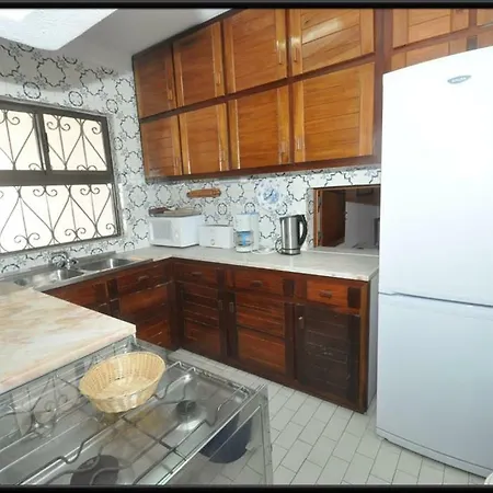 بيت للعطل Moradia Perto Praia بورش